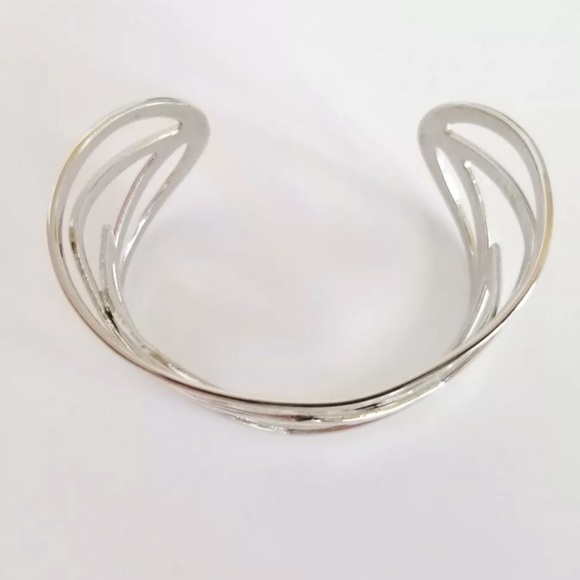 LIA SOPHIA DIAMOND PATTERN NECKLACE - Picture 6 of 6